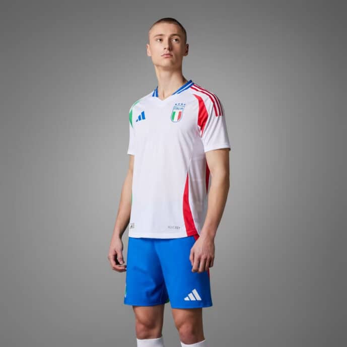 Maillot extérieur de l'équipe d'Italie pour l'Euro 2024