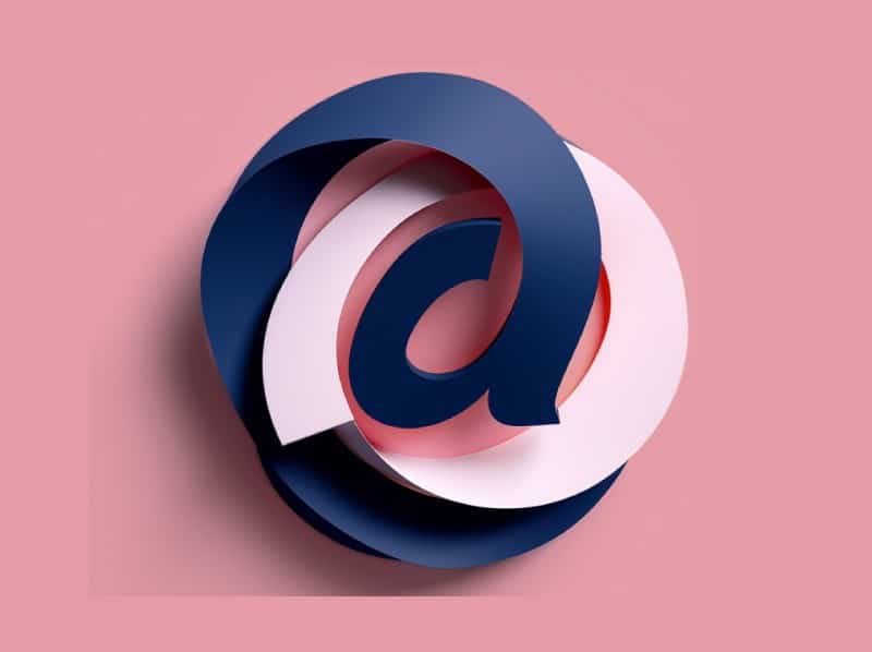 symbole arobase "@"